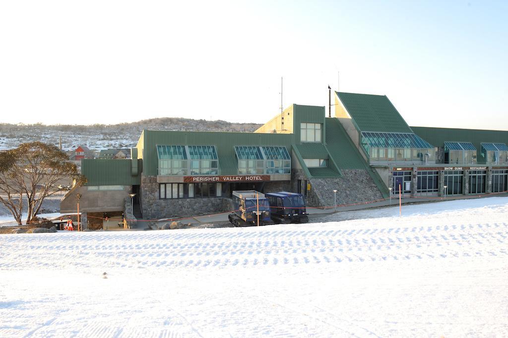 The Perisher Valley Hotel Zewnętrze zdjęcie